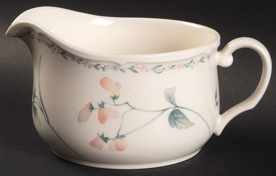 American Flowers Round Gravy Boat by Noritake-1