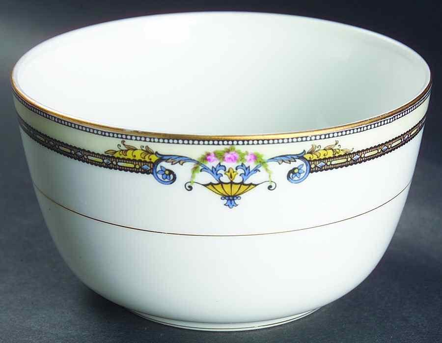 Amiston Cranberry Bowl by Noritake-1