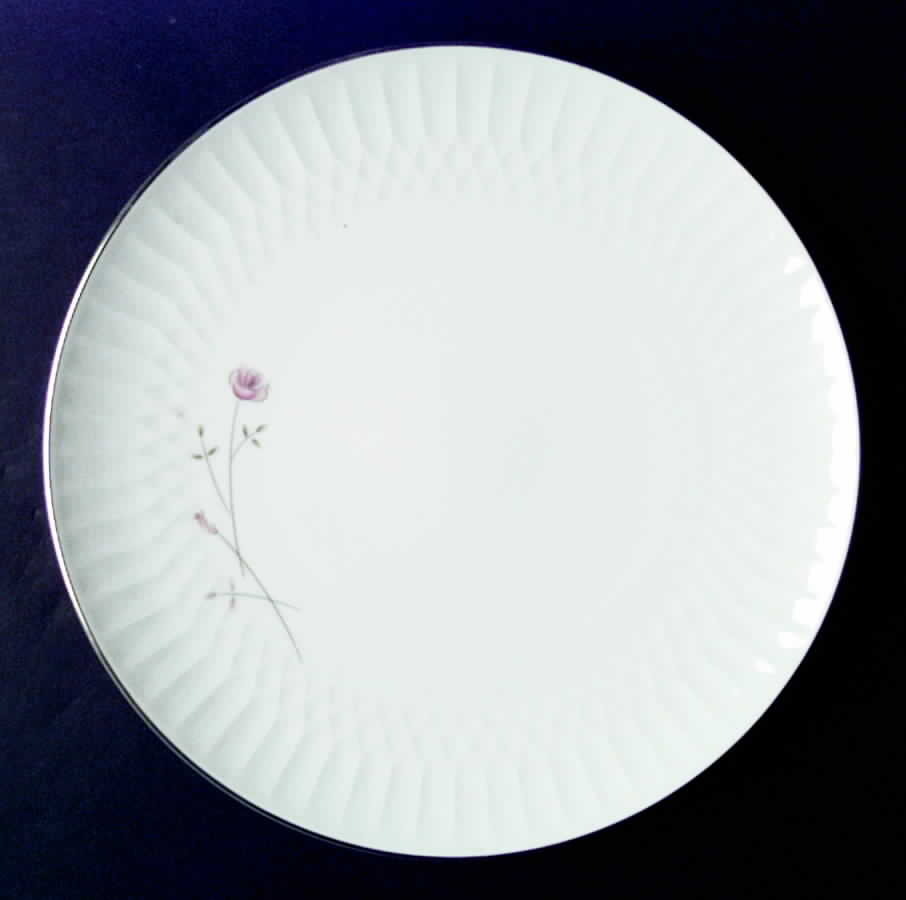Amorette Dinner Plate by Noritake-1
