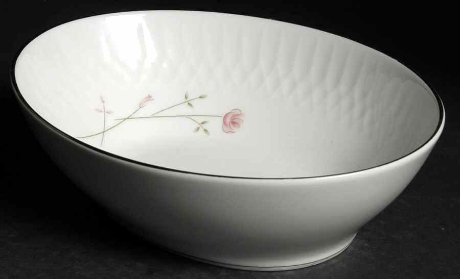 Amorette 9" Oval Vegetable Bowl by Noritake-1