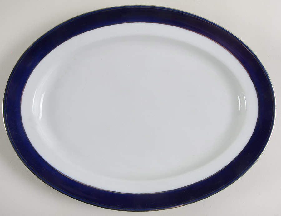 Amsterdam 13" Oval Serving Platter by Noritake-1