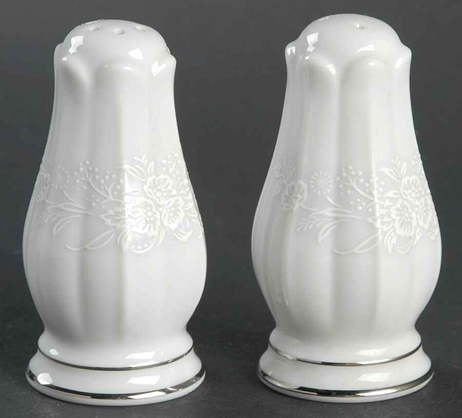 Anaheim Salt & Pepper Set by Noritake-1