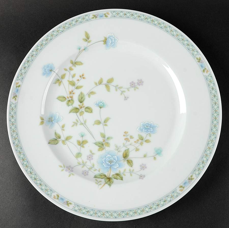 Angel D'Amour 12" Chop Plate (Round Platter) by Noritake-1