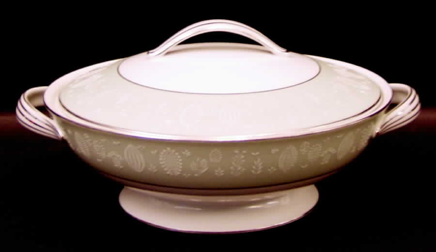 Andover Round Covered Vegetable by Noritake-1