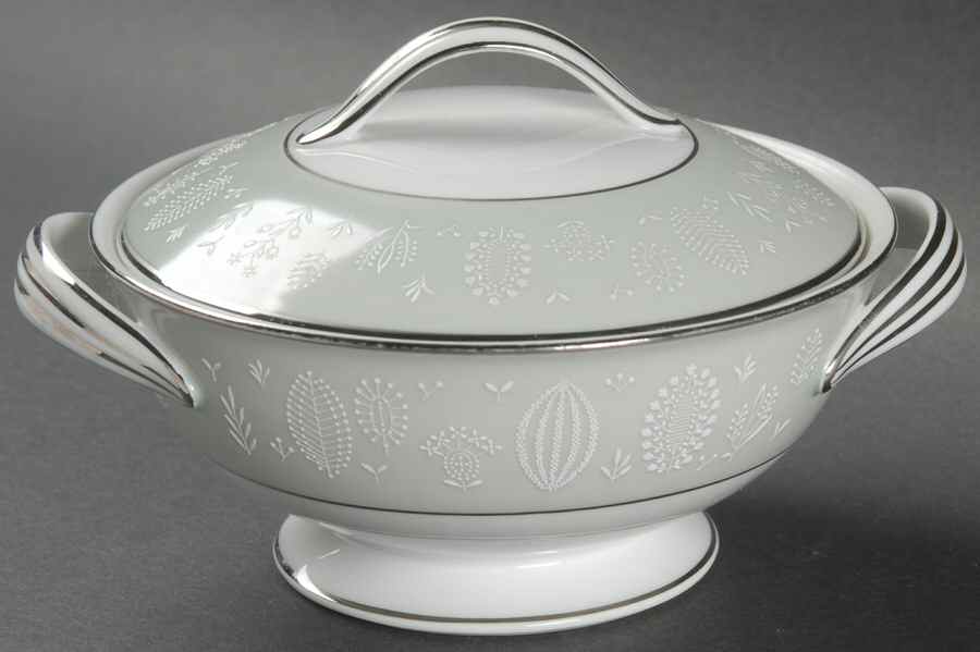 Andover Sugar Bowl & Lid by Noritake-1