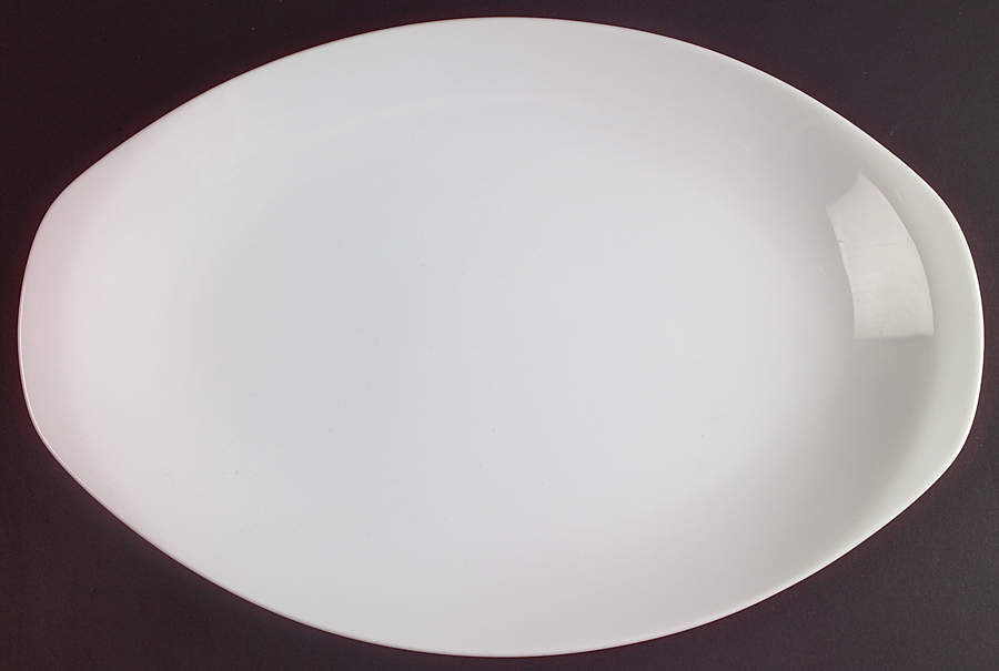 Angela White 14" Oval Serving Platter by Noritake-1