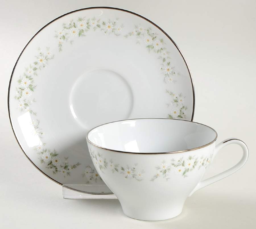 Annabelle Flat Cup & Saucer Set by Noritake-1