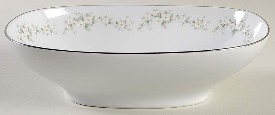 Annabelle 9" Oval Vegetable Bowl by Noritake-1