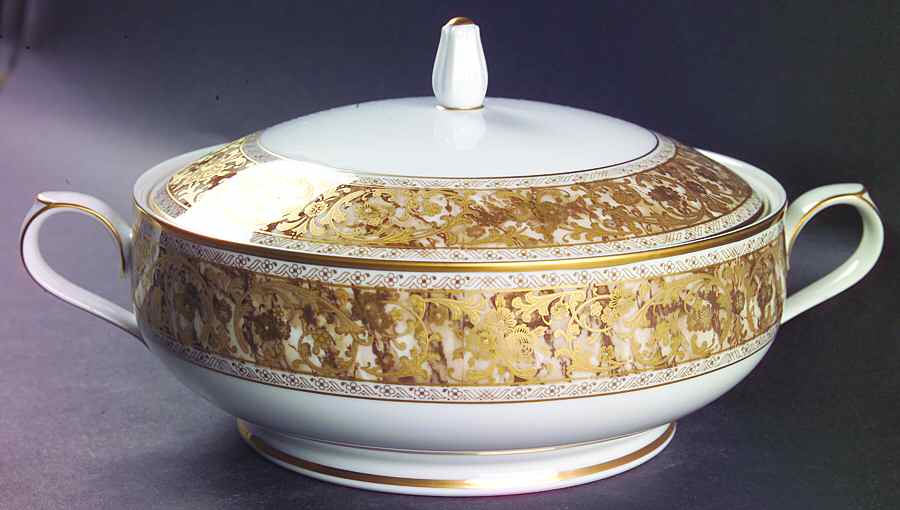Anniversary Round Covered Vegetable by Noritake-1