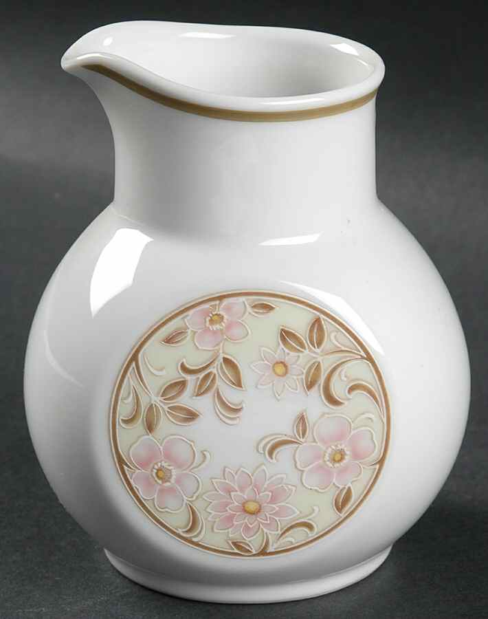 Antigua Creamer by Noritake-1