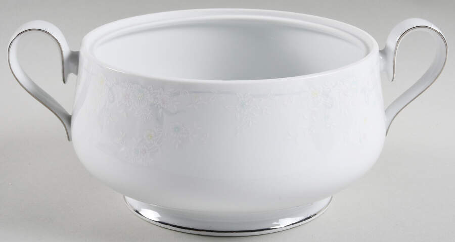 Anticipation Round Vegetable No Lid by Noritake-1