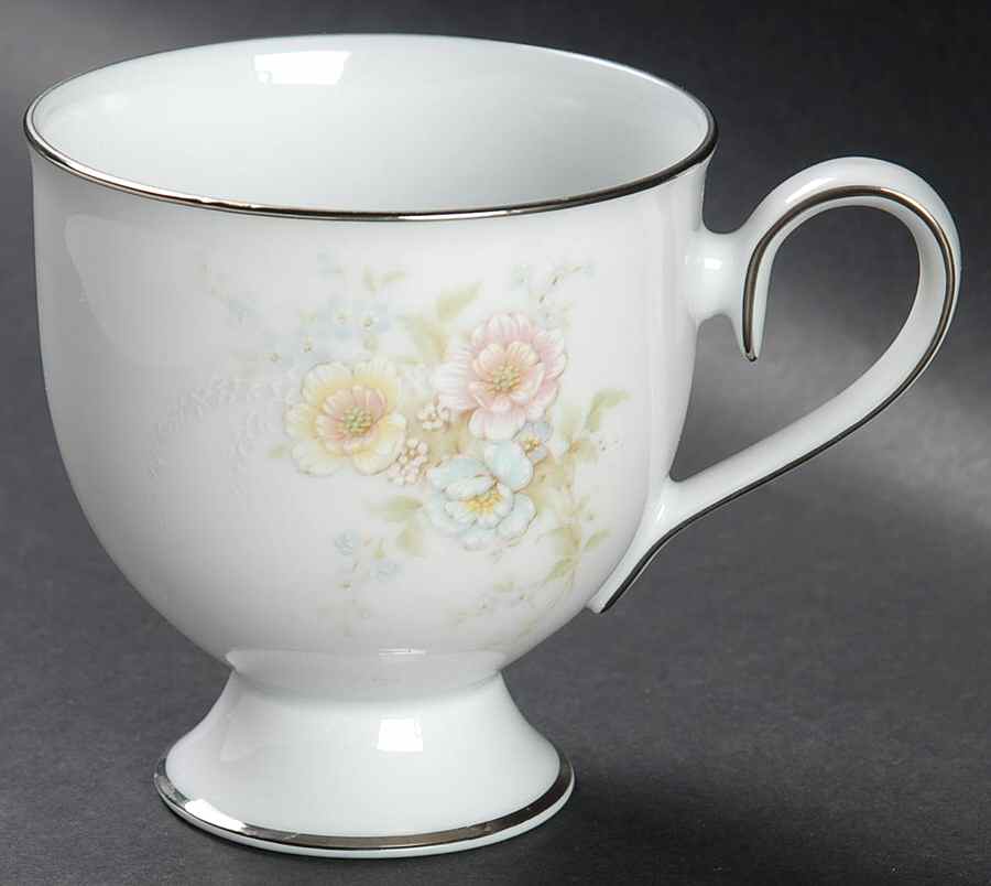 Anticipation Footed Cup by Noritake-1