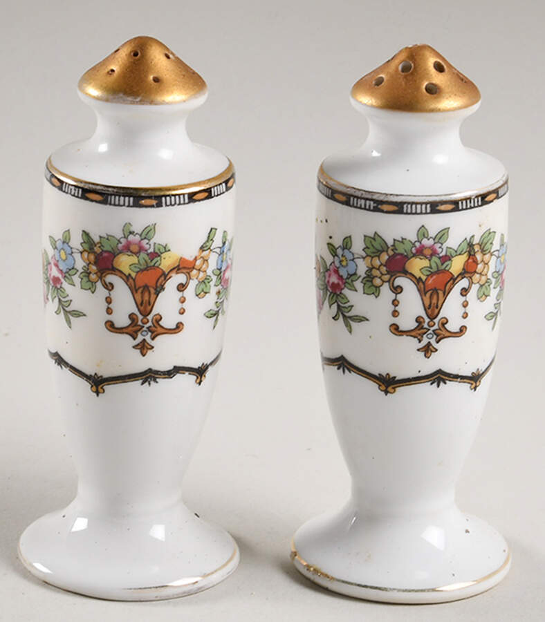 Apollo Salt & Pepper Set by Noritake-1