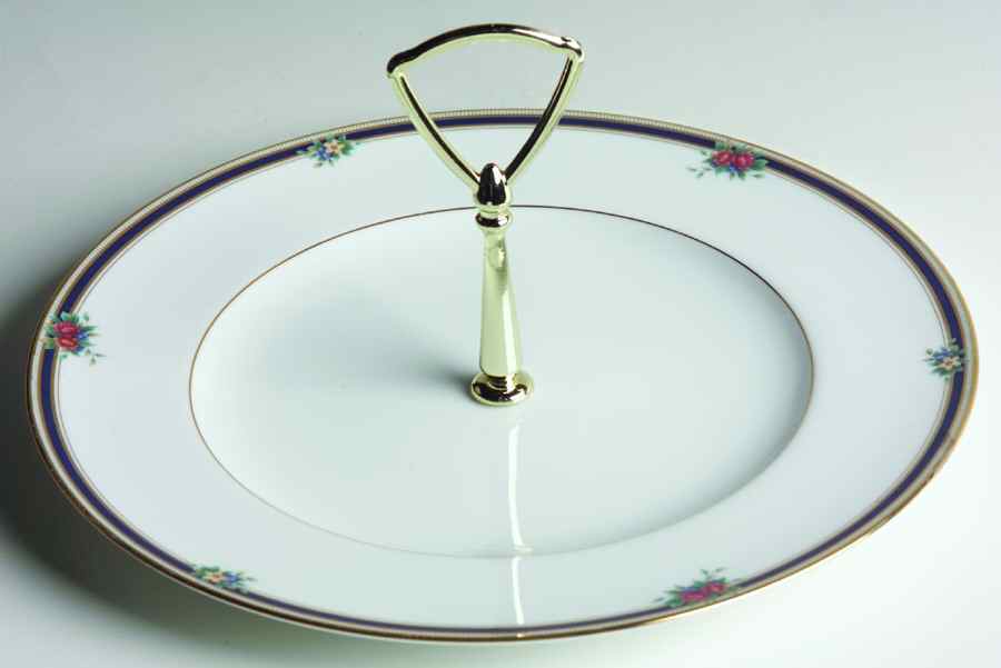 April Poem Round Serving Plate with Handle (DP) by Noritake-1