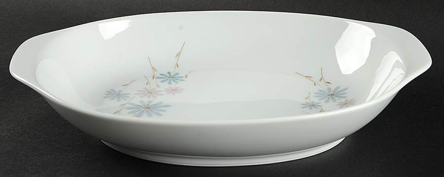 April 11" Oval Vegetable Bowl by Noritake-1