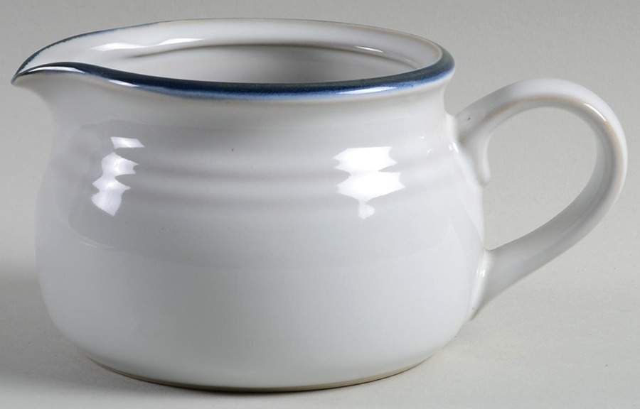 Aquarius Gravy Boat by Noritake-1