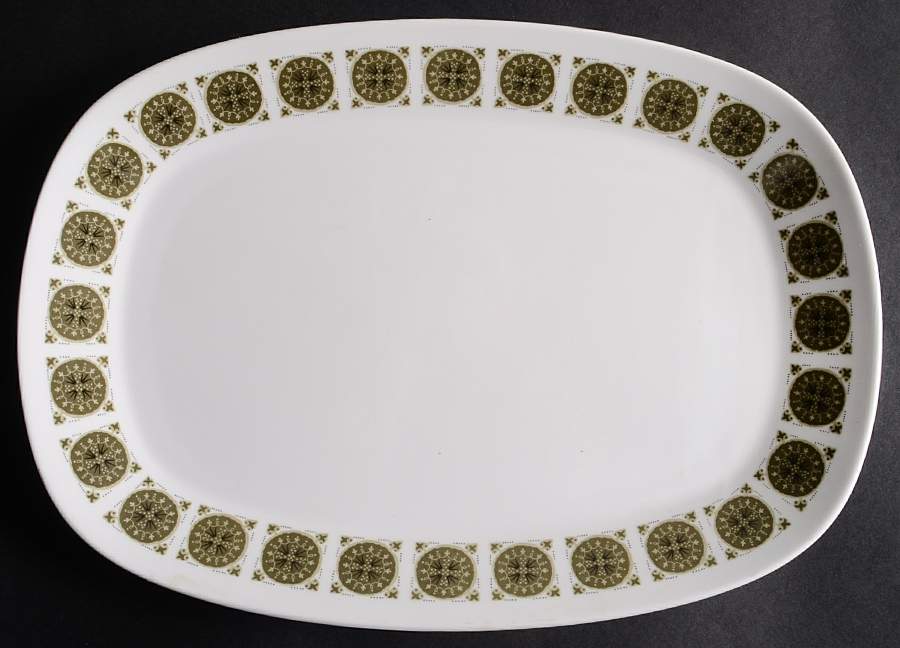 Arabesque Dark Green 13" Oval Serving Platter by Noritake-1