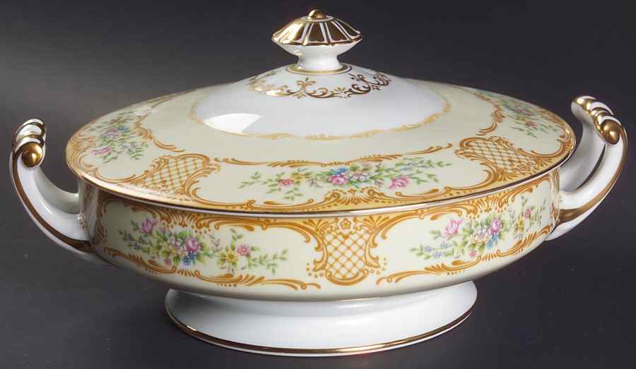 Arabis Round Covered Vegetable by Noritake-1