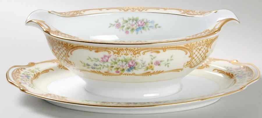 Arabis Gravy Boat with Attached Underplate by Noritake-1