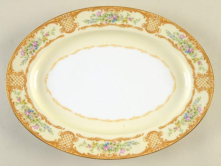 Arabis 11" Oval Serving Platter by Noritake-1