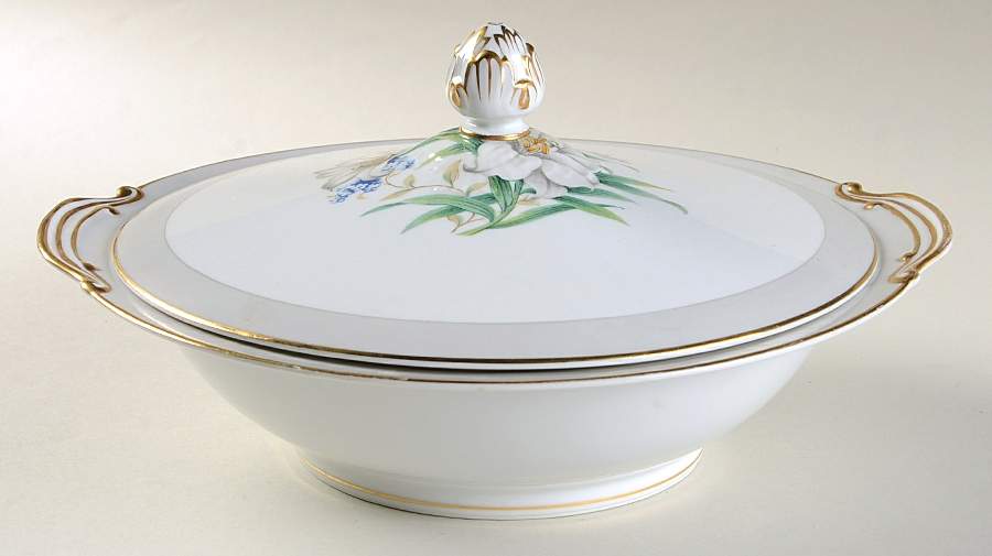 Arcadia Round Covered Vegetable by Noritake-1
