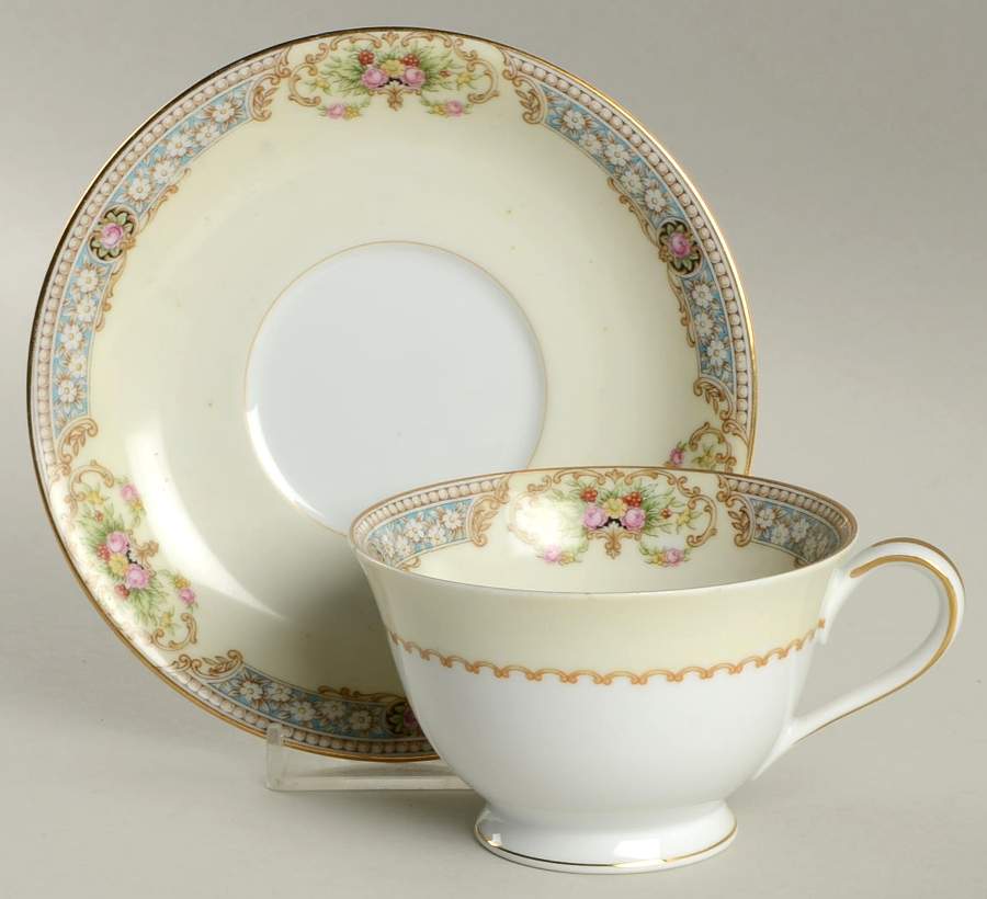 Ardmore Footed Cup & Saucer Set by Noritake-1