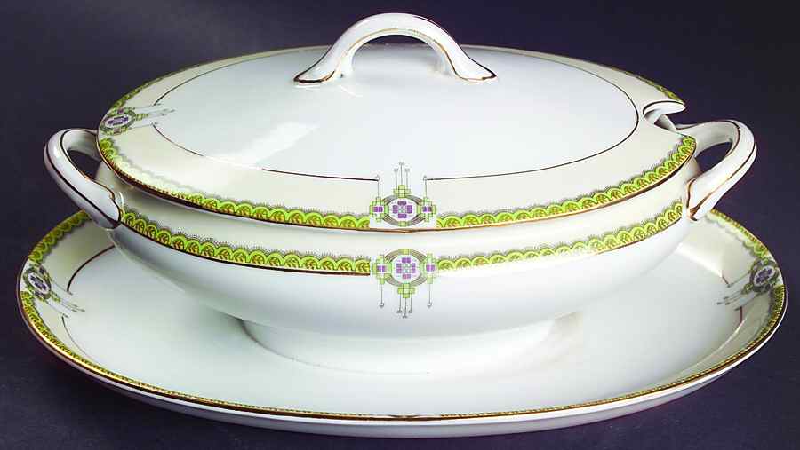 Argonne Sauce Boat with Attached Underplate & Lid by Noritake-1