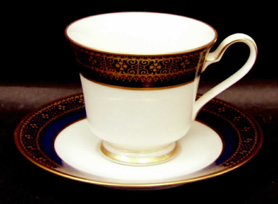 Aristocrat Footed Cup & Saucer Set by Noritake-1