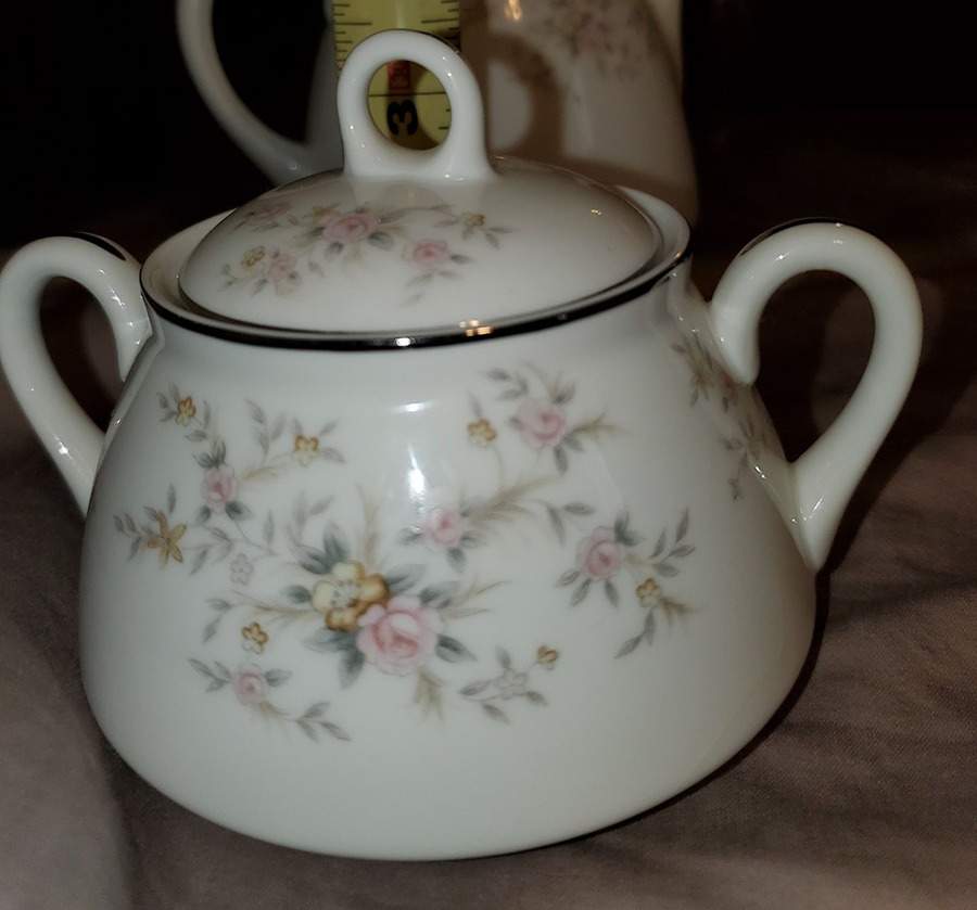 Arlene Sugar Bowl & Lid by Noritake-1