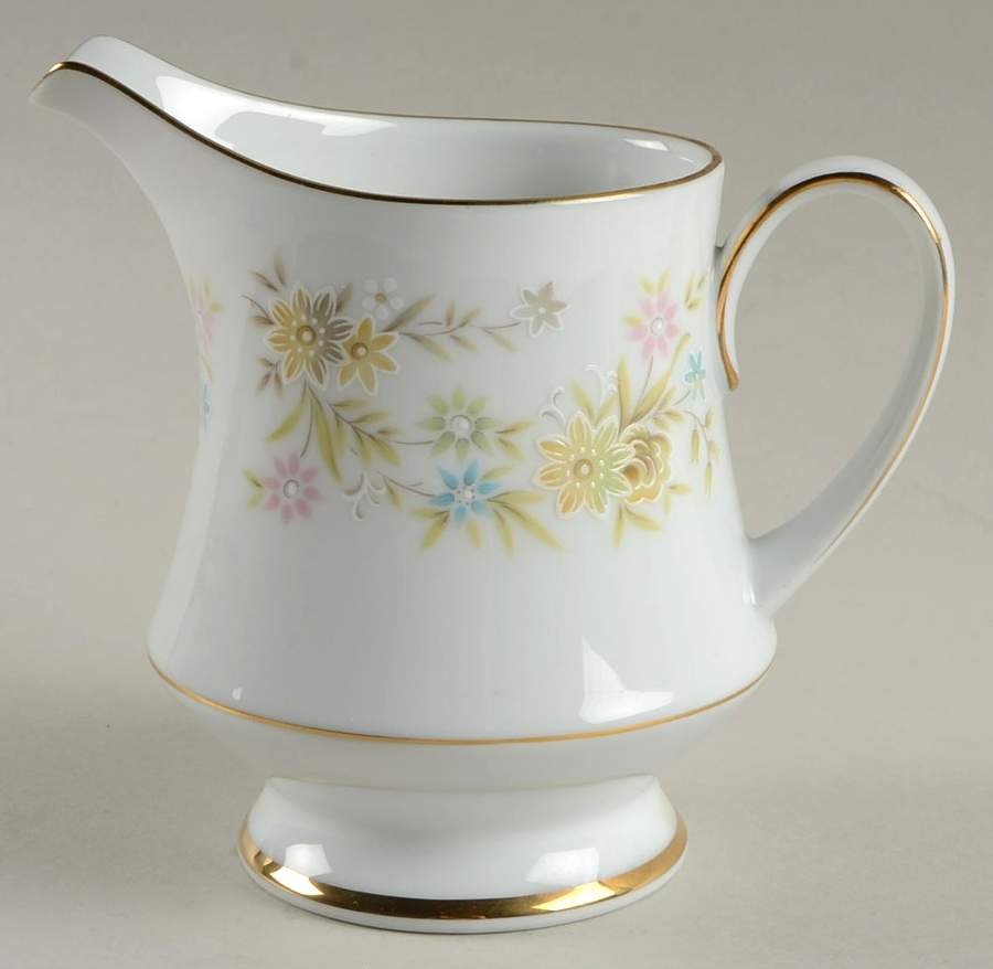 Arlington Creamer by Noritake-1