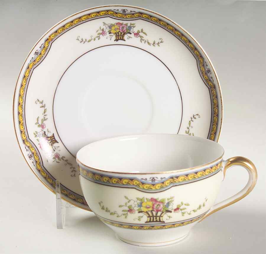 Arona Oversized Cup & Saucer Set by Noritake-1