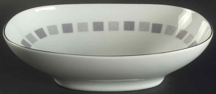 Arroyo 10" Oval Vegetable Bowl by Noritake-1
