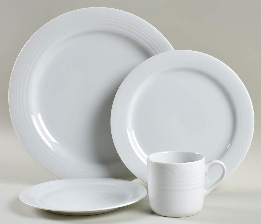 Arctic White 4 Piece Place Setting by Noritake-1