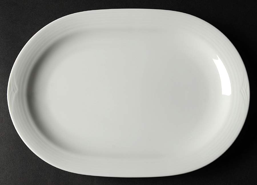 Arctic White 10" Oval Serving Platter by Noritake-1