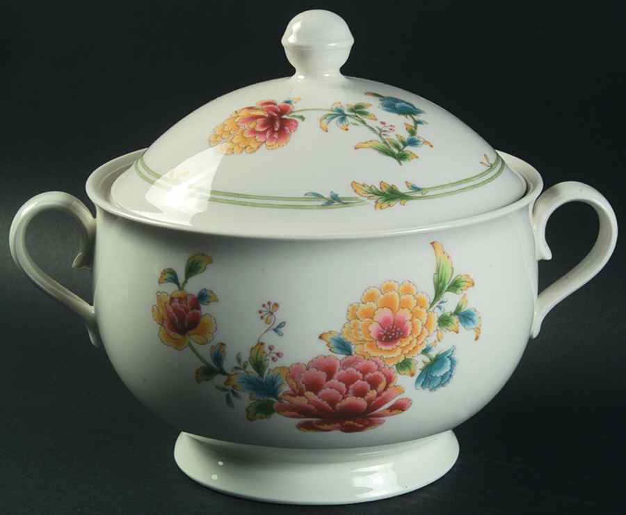 Asian Bouquet 2 Qt Round Covered Casserole by Noritake-1