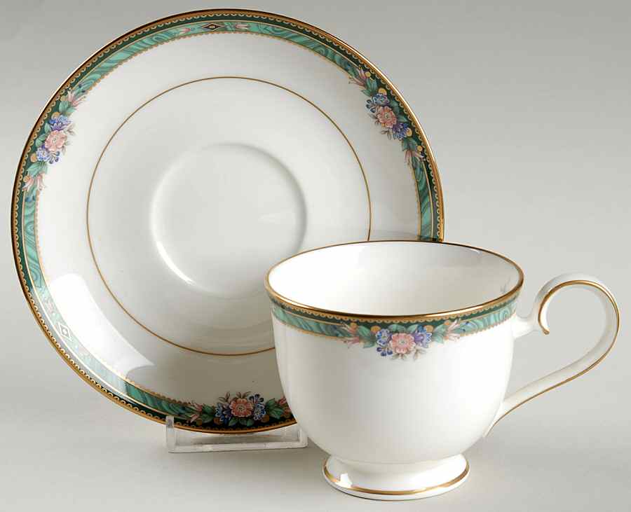 Ashbury Footed Cup & Saucer Set by Noritake-1