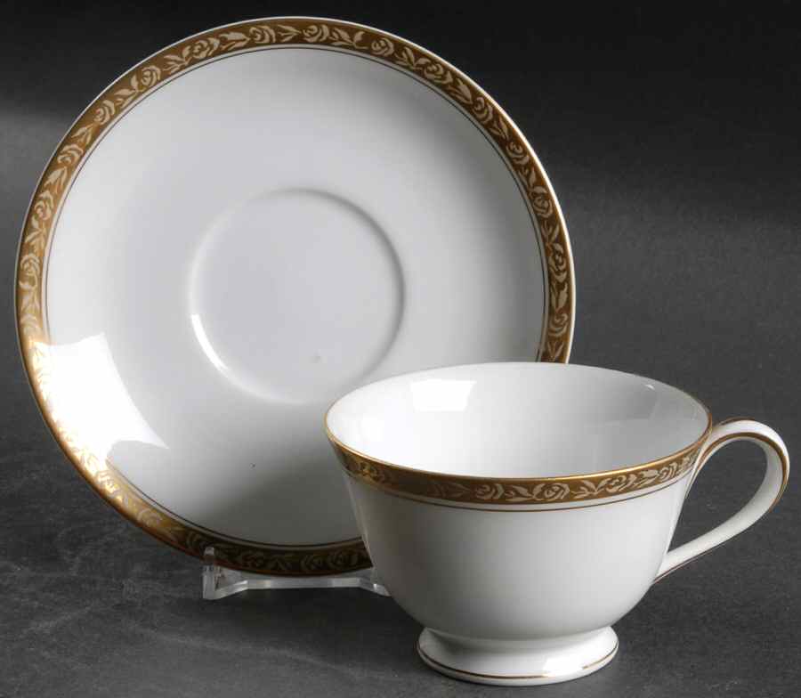 Ashleigh Footed Cup & Saucer Set by Noritake-1