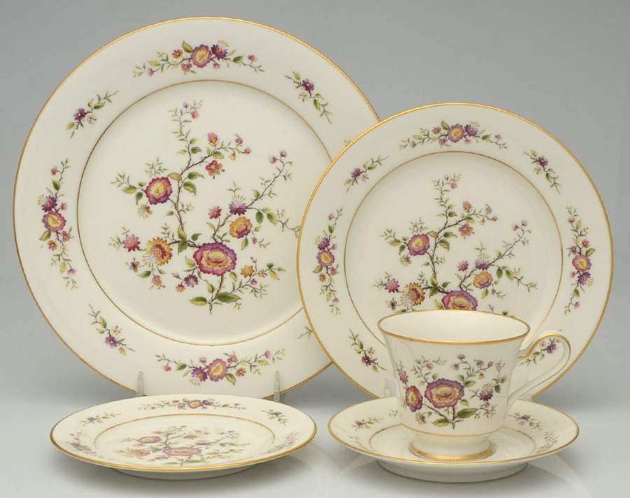 Asian Song 40 Piece Estate Set by Noritake-1