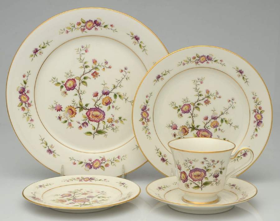 Asian Song 40 Piece Estate Set by Noritake-1