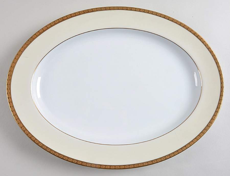 Astoria 16" Oval Serving Platter by Noritake-1