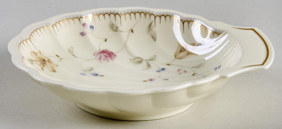 Astair Shell Shaped Dish by Noritake-1