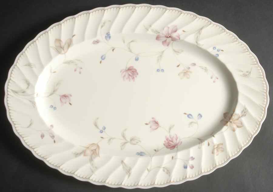 Astair 16" Oval Serving Platter by Noritake-1