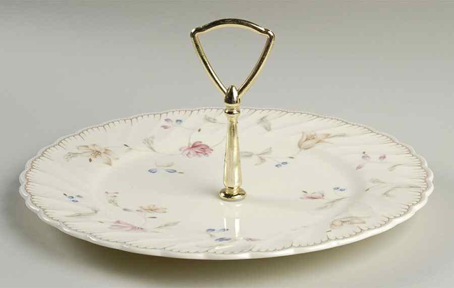 Astair Round Serving Plate with Handle (DP) by Noritake-1