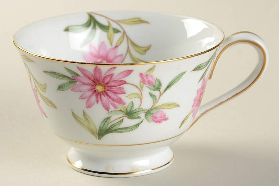 Astoria Footed Cup by Noritake-1