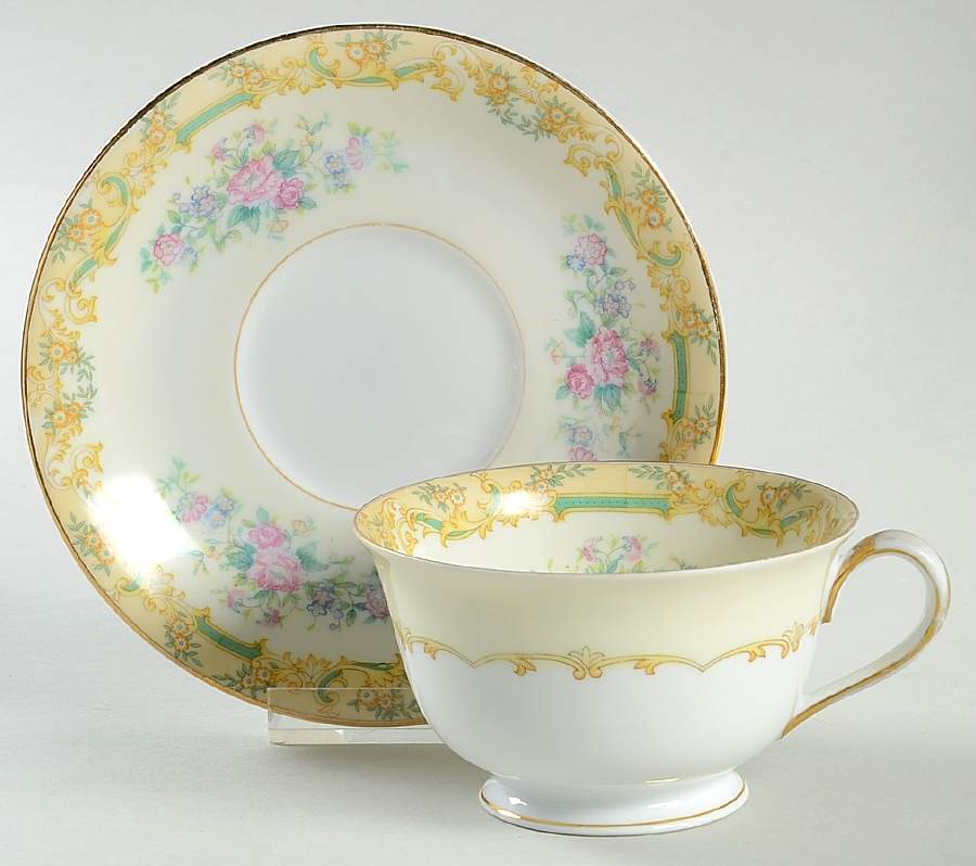 Atesia Footed Cup & Saucer Set by Noritake-1