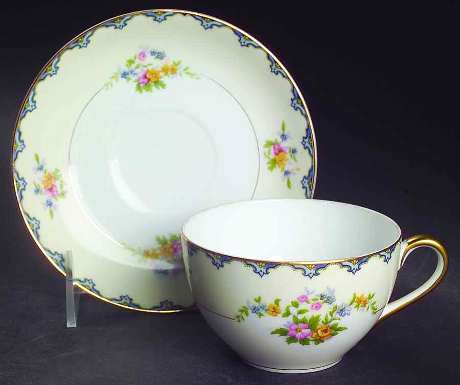 Athlone Flat Cup & Saucer Set by Noritake-1