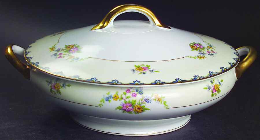 Athlone Round Covered Vegetable by Noritake-1