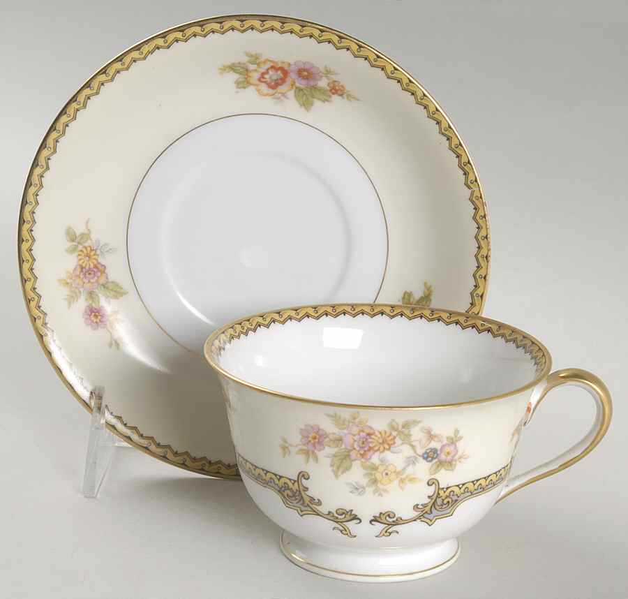 Aubery Oversized Cup & Saucer Set by Noritake-1