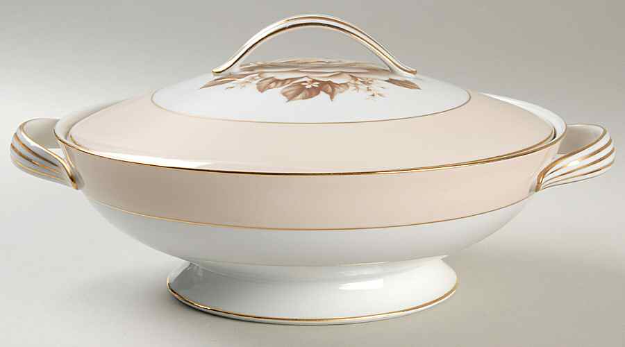 Auburn Round Covered Vegetable by Noritake-1