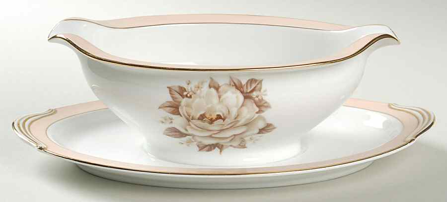 Auburn Gravy Boat with Attached Underplate by Noritake-1